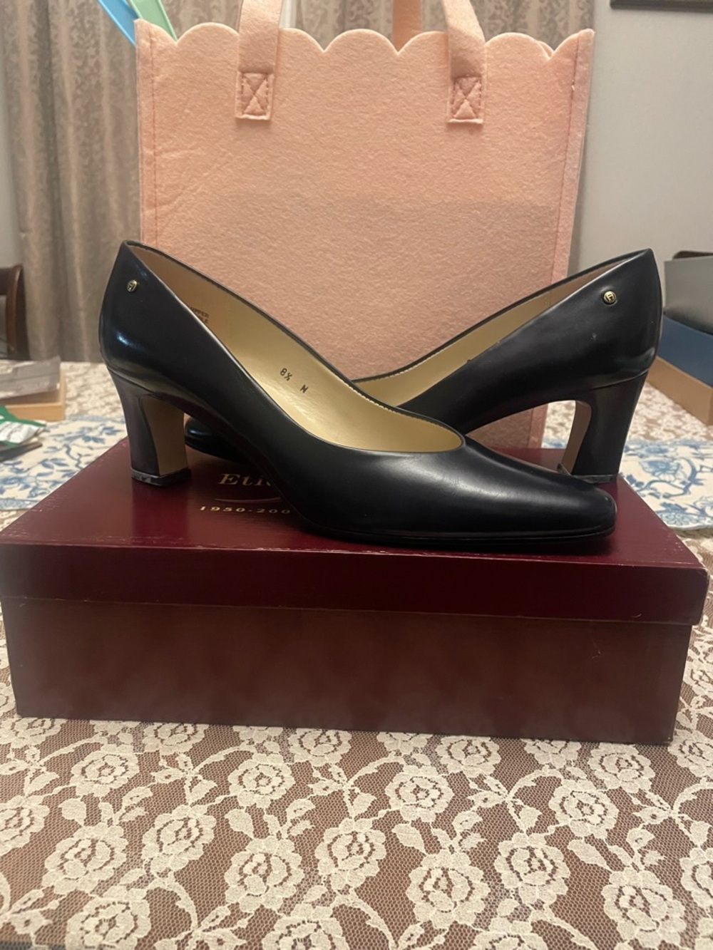 Etienne Aigner Navy Blue Leather Heels, size 8 1/2, never worn in box